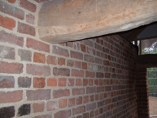 Heritage lime mortar pointing Kent - barn conversion restoration using traditional lime mortar techniques